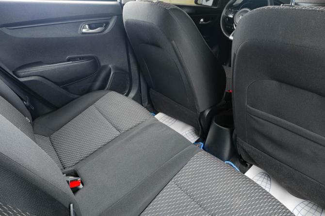 Kia Rio IV с пробегом 2018 года, цена 1 059 000 рублей, 252000 км, седан, Автокод Объявления