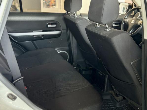 Suzuki Grand Vitara II Рестайлинг с пробегом 2011 года, цена 1 065 000 рублей, 213000 км, внедорожник, Автокод Объявления