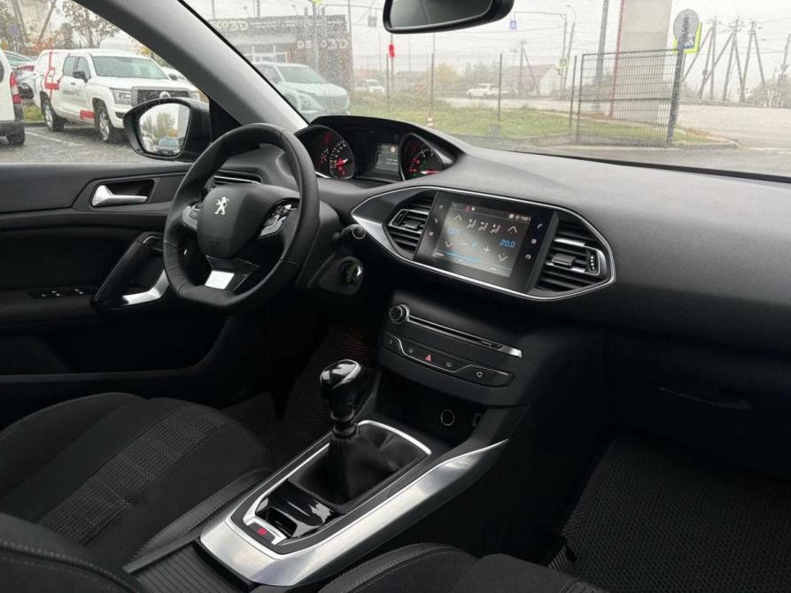 Peugeot 308 II Рестайлинг Крым  - изображение 18