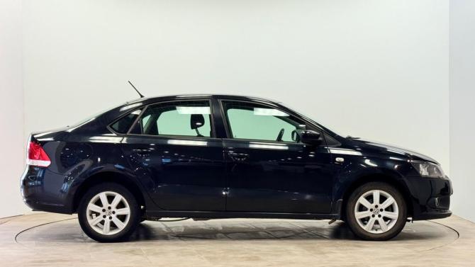 Volkswagen Polo V с пробегом 2014 года, цена 710 000 рублей, 180101 км, седан, Автокод Объявления