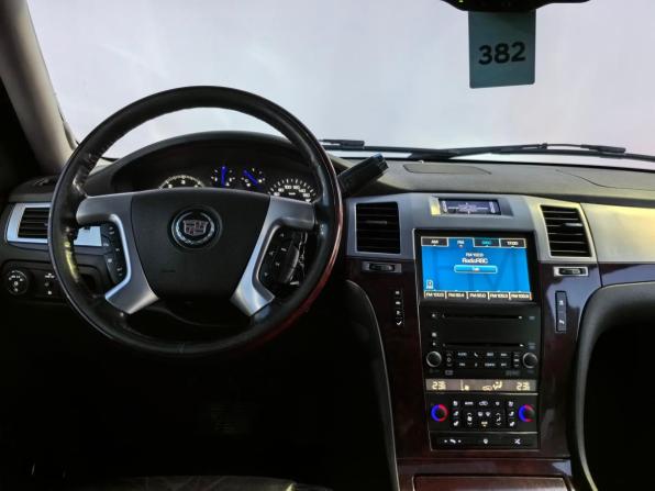 Cadillac Escalade III с пробегом 2007 года, цена 1 270 000 рублей, 296165 км, внедорожник, Автокод Объявления