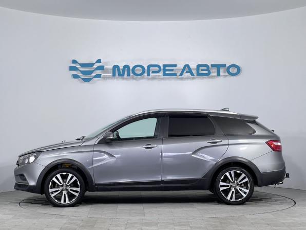 Lada (ВАЗ) Vesta I с пробегом 2018 года, цена 989 000 рублей, 101542 км, универсал, Автокод Объявления