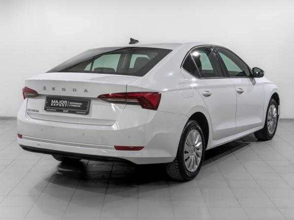 Skoda Octavia IV (A8) с пробегом 2021 года, цена 2 035 000 рублей, 80408 км, лифтбек, Автокод Объявления