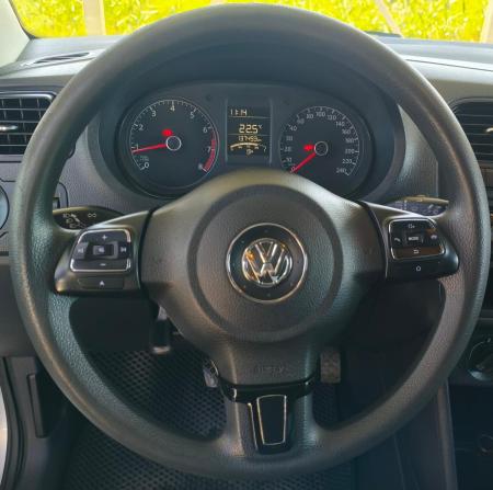 Volkswagen Polo V с пробегом 2015 года, цена 835 000 рублей, 137493 км, седан, Автокод Объявления