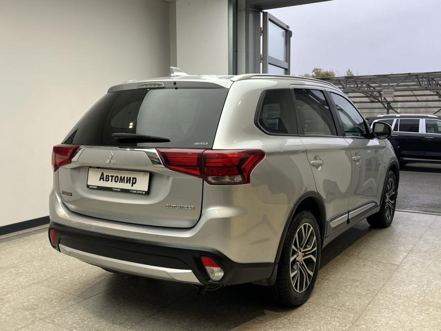 Mitsubishi Outlander III Рестайлинг 2 Новосибирск  - изображение 4