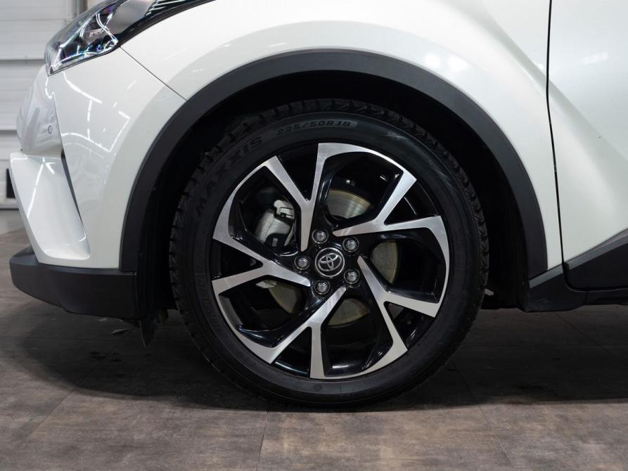 Toyota C-HR I Чита  - изображение 21