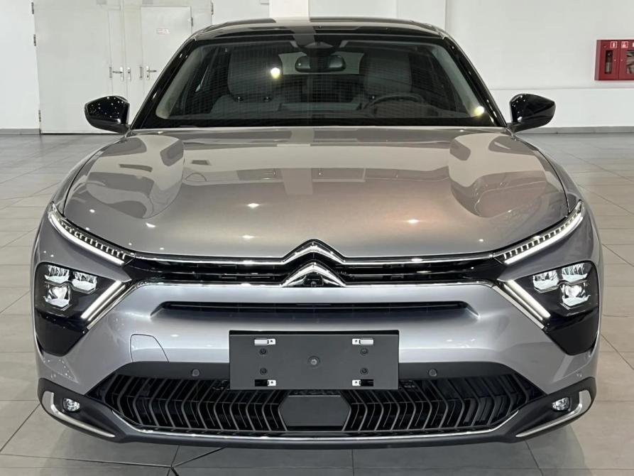 Citroen C5 X Москва  - изображение 20