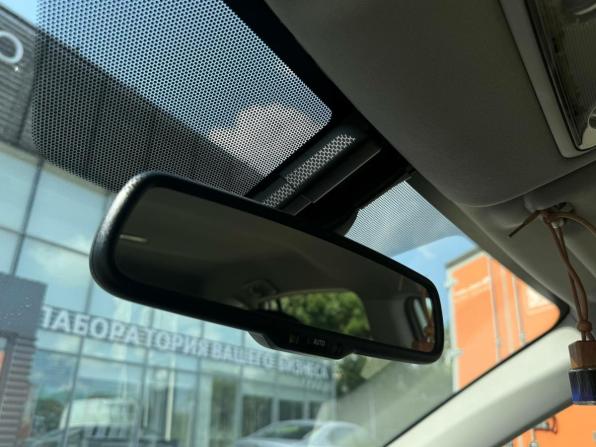 Toyota RAV4 IV (XA40) с пробегом 2015 года, цена 2 350 000 рублей, 114000 км, внедорожник, Автокод Объявления
