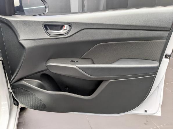 Hyundai Solaris II Рестайлинг с пробегом 2022 года, цена 1 770 000 рублей, 45194 км, седан, Автокод Объявления