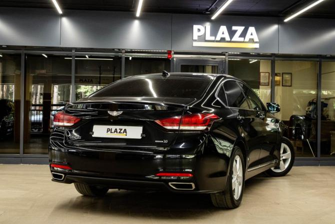 Hyundai Genesis II с пробегом 2014 года, цена 1 319 000 рублей, 483674 км, седан, Автокод Объявления
