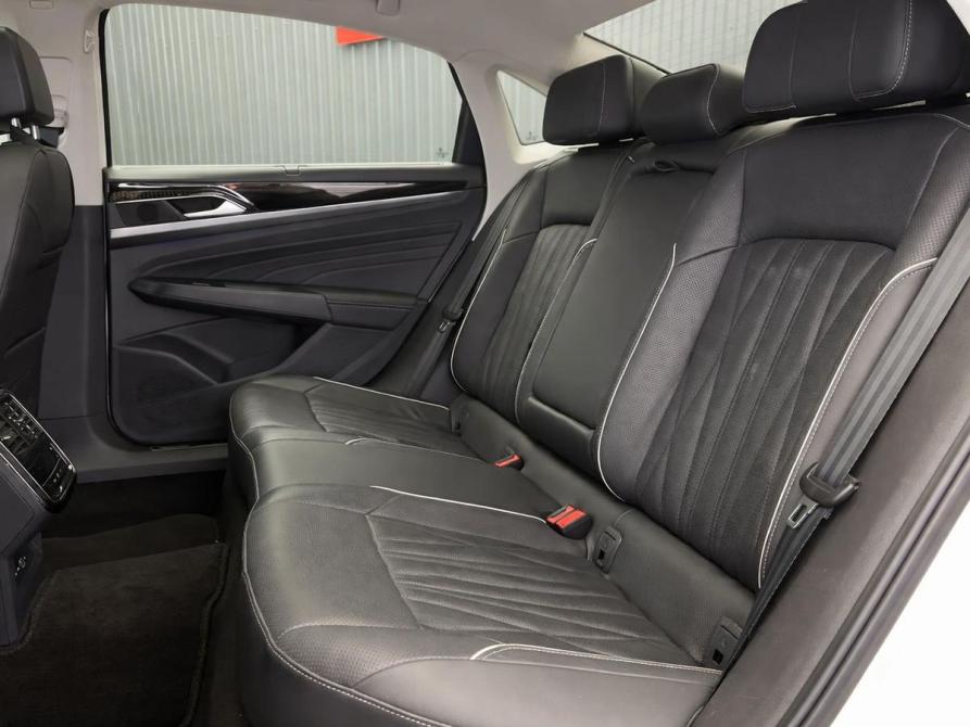 Volkswagen Passat B8 Рестайлинг Пермь  - изображение 18