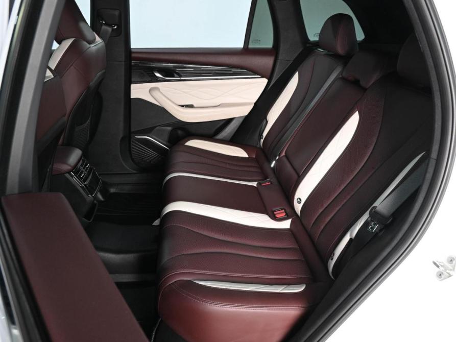 Geely Monjaro I Ростов-на-Дону  - изображение 9