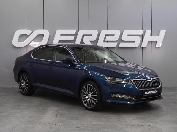 Skoda Superb III Рестайлинг с пробегом 2019 года, цена 2 406 000 рублей, 144397 км, лифтбек, Автокод Объявления