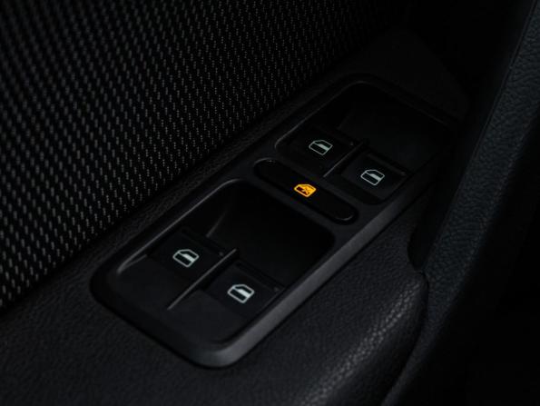 Skoda Yeti I с пробегом 2013 года, цена 849 000 рублей, 202320 км, внедорожник, Автокод Объявления
