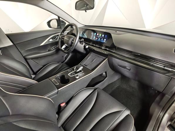 Omoda C5 I с пробегом 2024 года, цена 1 639 000 рублей, 28673 км, внедорожник, Автокод Объявления