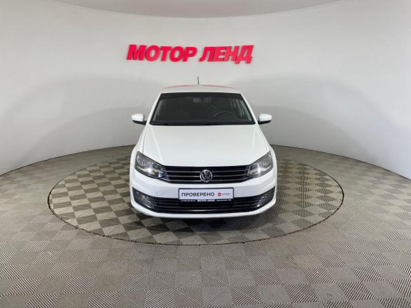 Volkswagen Polo V Рестайлинг с пробегом 2017 года, цена 831 000 рублей, 141900 км, седан, Автокод Объявления