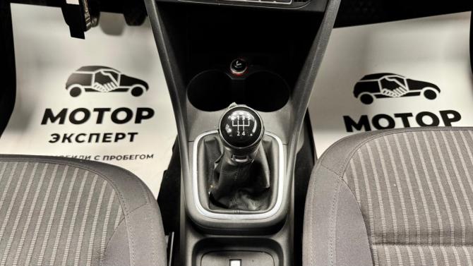 Volkswagen Polo V с пробегом 2014 года, цена 710 000 рублей, 180101 км, седан, Автокод Объявления