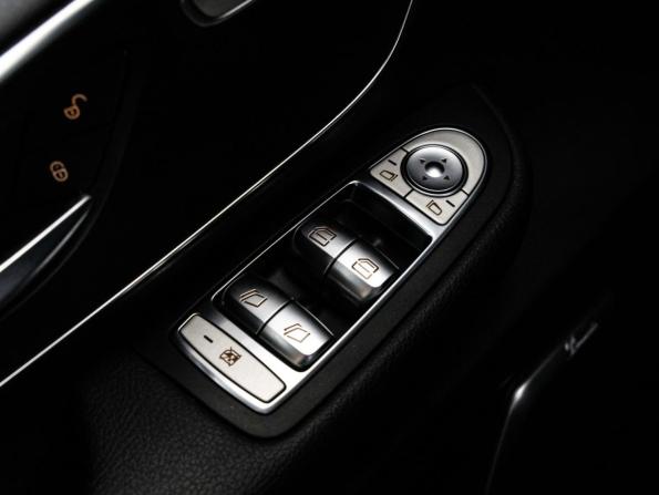 Mercedes-Benz V-Класс III (W447) с пробегом 2018 года, цена 4 499 000 рублей, 147538 км, минивэн, Автокод Объявления
