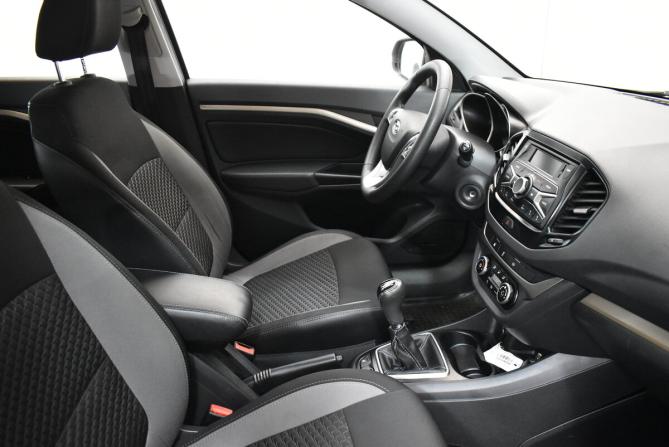 Lada (ВАЗ) Vesta I с пробегом 2018 года, цена 950 000 рублей, 100199 км, универсал, Автокод Объявления