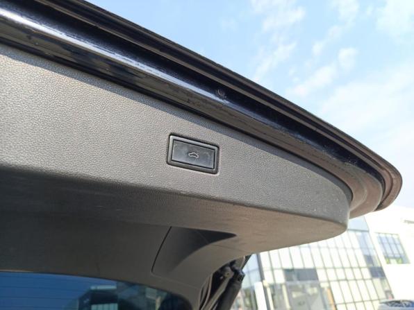Volkswagen Tiguan II с пробегом 2020 года, цена 2 760 000 рублей, 111084 км, внедорожник, Автокод Объявления