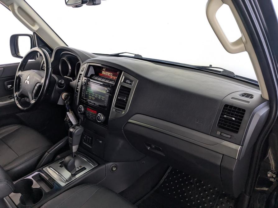 Mitsubishi Pajero IV Рестайлинг 2 Москва  - изображение 21