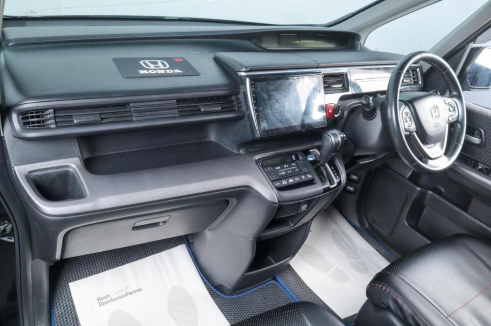 Honda Stepwgn V Челябинск  - изображение 16