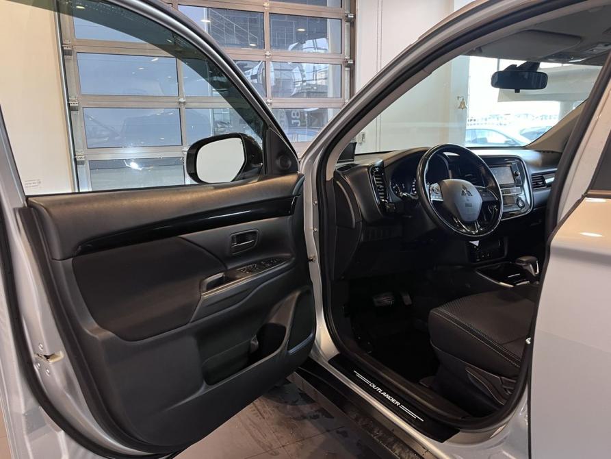 Mitsubishi Outlander III Рестайлинг 3 Чебоксары  - изображение 18
