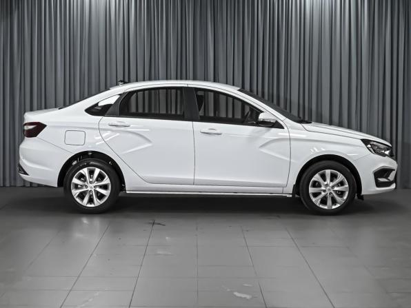 Lada (ВАЗ) Vesta I Рестайлинг (NG) с пробегом 2025 года, цена 1 695 000 рублей, 28 км, седан, Автокод Объявления