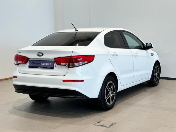 Kia Rio III Рестайлинг с пробегом 2016 года, цена 1 100 000 рублей, 151620 км, седан, Автокод Объявления
