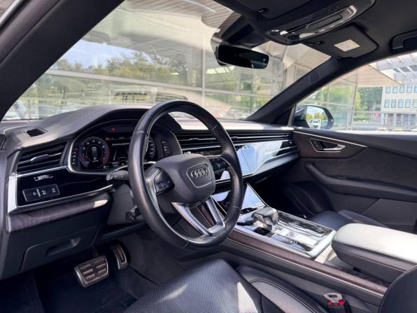 Audi Q8 I (4M) с пробегом 2018 года, цена 5 300 000 рублей, 97523 км, внедорожник, Автокод Объявления