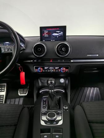 Audi A3 III (8V) Рестайлинг с пробегом 2017 года, цена 1 855 000 рублей, 88684 км, седан, Автокод Объявления