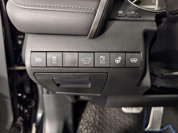Toyota Camry VIII (XV70) Рестайлинг с пробегом 2021 года, цена 2 850 000 рублей, 149868 км, седан, Автокод Объявления