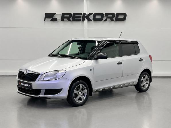 Skoda Fabia II Рестайлинг с пробегом 2013 года, цена 609 000 рублей, 190272 км, хэтчбек, Автокод Объявления