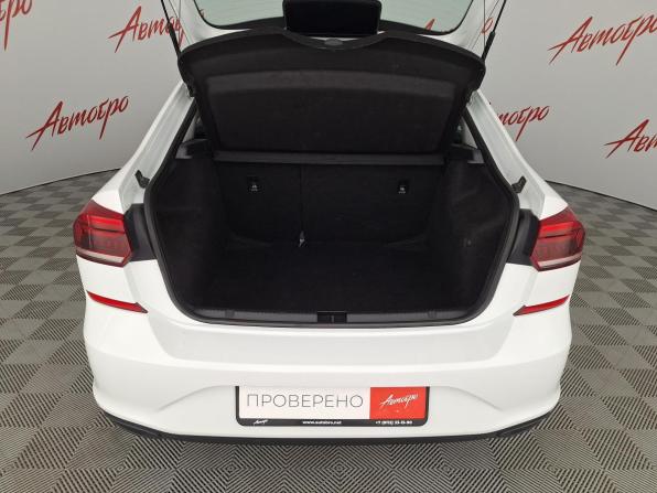Volkswagen Polo VI с пробегом 2021 года, цена 1 349 000 рублей, 75672 км, лифтбек, Автокод Объявления