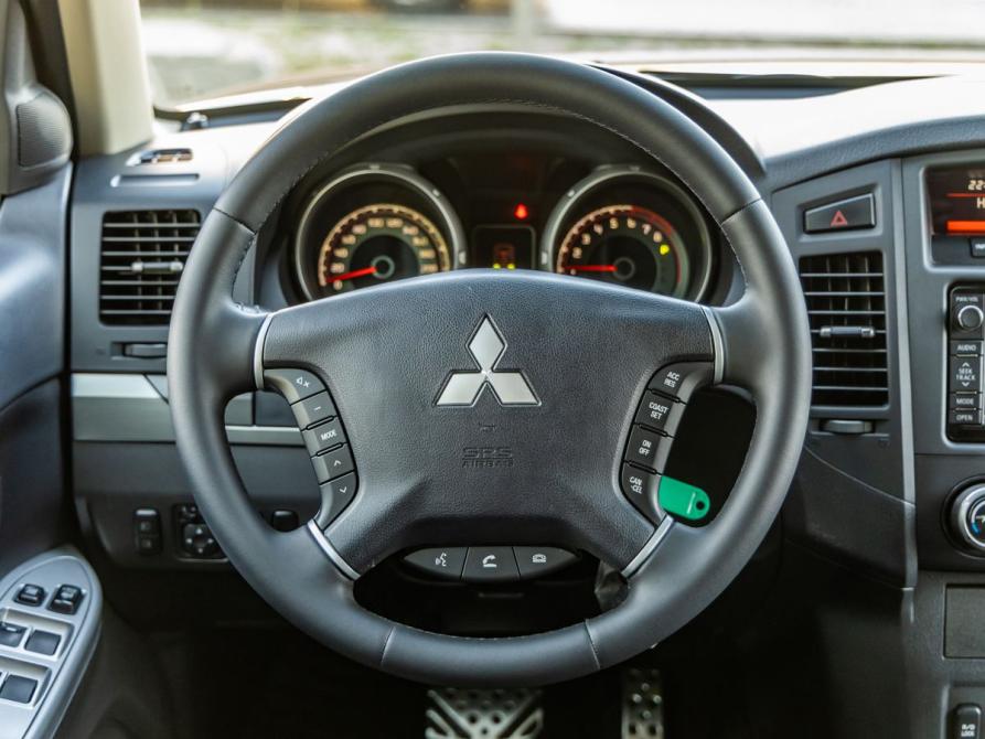 Mitsubishi Pajero IV Рестайлинг 1 Волгоград  - изображение 16