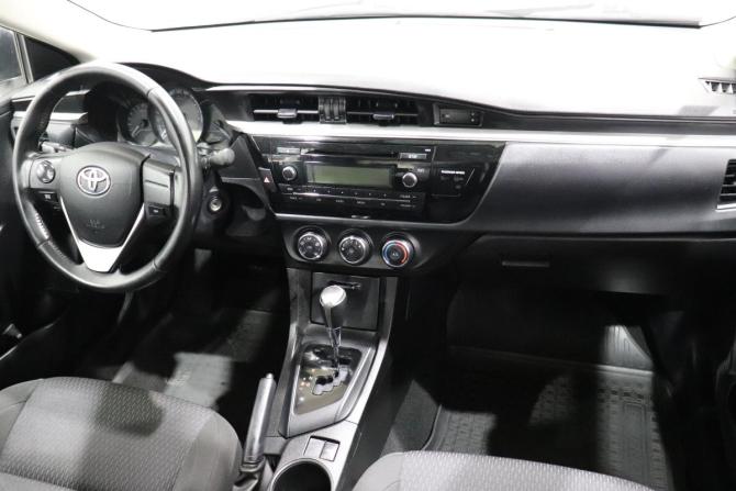 Toyota Corolla XI (E160 E170 E180) с пробегом 2015 года, цена 1 355 000 рублей, 140356 км, седан, Автокод Объявления