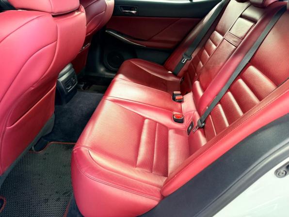 Lexus IS III с пробегом 2014 года, цена 2 486 000 рублей, 243257 км, седан, Автокод Объявления
