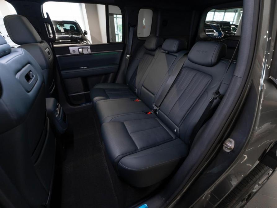 BYD FangChengBao Titanium 7 Москва  - изображение 13