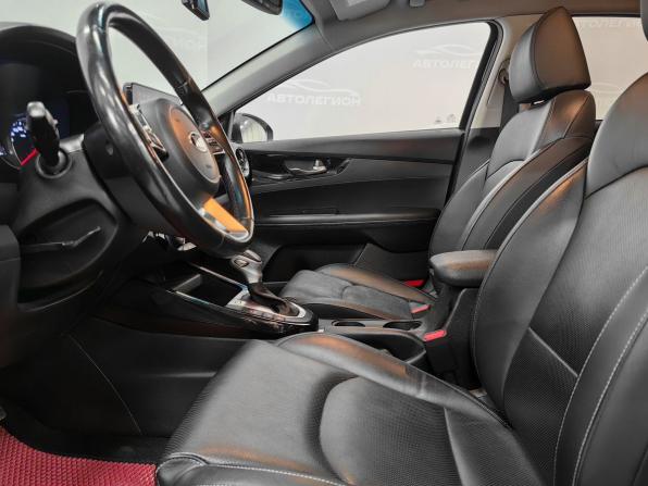 Kia K3 II Рестайлинг с пробегом 2021 года, цена 2 150 000 рублей, 61900 км, седан, Автокод Объявления