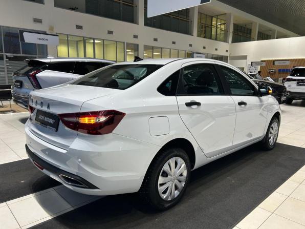Lada (ВАЗ) Vesta I Рестайлинг (NG) с пробегом 2023 года, цена 1 095 000 рублей, 46743 км, седан, Автокод Объявления