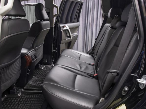 Toyota Land Cruiser Prado 150 Series Рестайлинг 1 с пробегом 2015 года, цена 3 798 000 рублей, 203188 км, внедорожник, Автокод Объявления