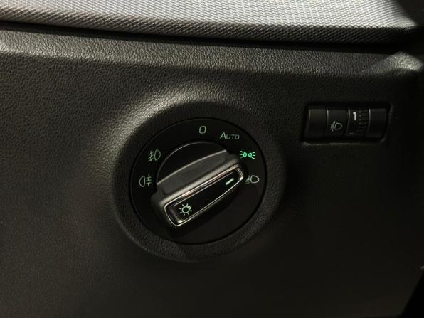 Skoda Rapid II с пробегом 2021 года, цена 1 580 000 рублей, 129337 км, лифтбек, Автокод Объявления