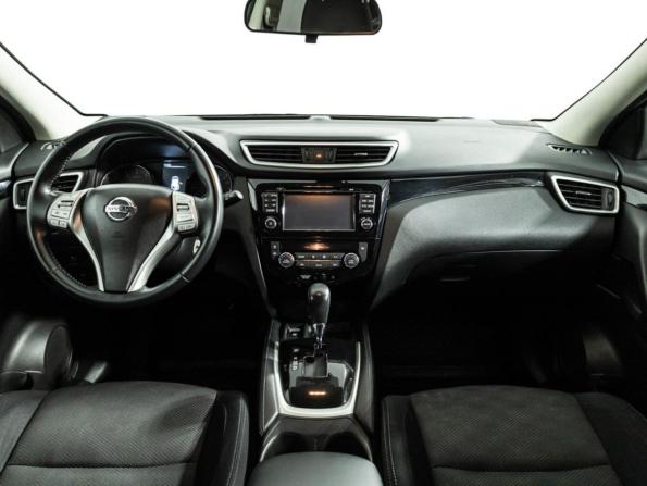 Nissan Qashqai II с пробегом 2016 года, цена 1 409 700 рублей, 111513 км, внедорожник, Автокод Объявления