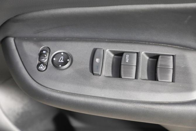 Honda Fit IV с пробегом 2020 года, цена 1 499 000 рублей, 151000 км, хэтчбек, Автокод Объявления
