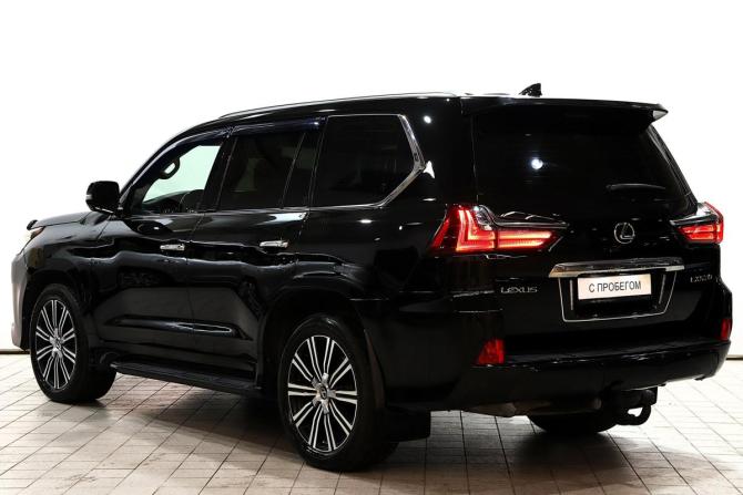 Lexus LX III Рестайлинг 2 с пробегом 2018 года, цена 7 500 000 рублей, 234500 км, внедорожник, Автокод Объявления