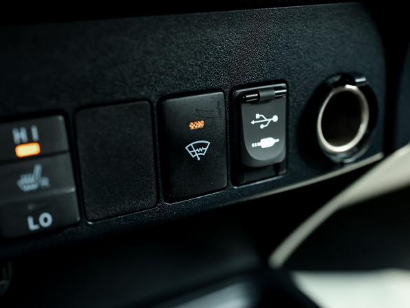 Toyota RAV4 IV (XA40) с пробегом 2013 года, цена 1 869 000 рублей, 167184 км, внедорожник, Автокод Объявления