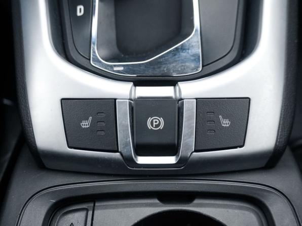 Opel Antara I Рестайлинг с пробегом 2012 года, цена 870 000 рублей, 175000 км, внедорожник, Автокод Объявления
