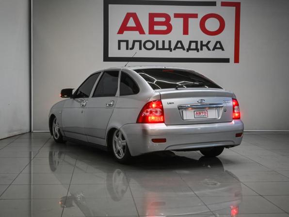 Lada (ВАЗ) Priora I с пробегом 2011 года, цена 399 000 рублей, 227722 км, хэтчбек, Автокод Объявления
