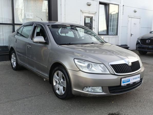Skoda Octavia II (A5) Рестайлинг с пробегом 2010 года, цена 610 000 рублей, 263793 км, лифтбек, Автокод Объявления