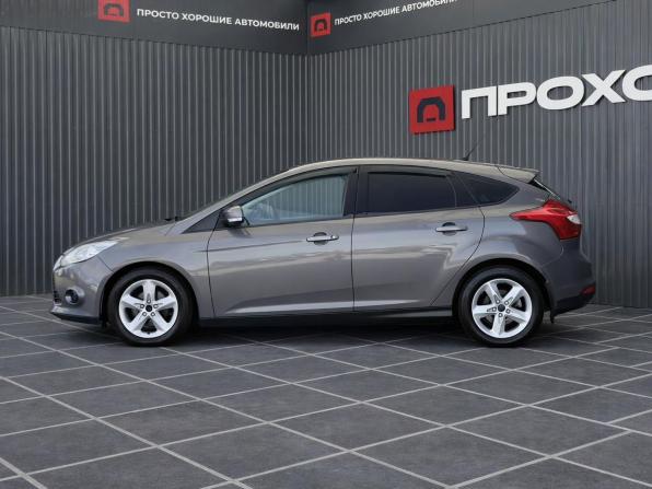 Ford Focus III с пробегом 2012 года, цена 617 000 рублей, 210397 км, хэтчбек, Автокод Объявления